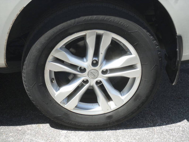 2015 Nissan Rogue Select S