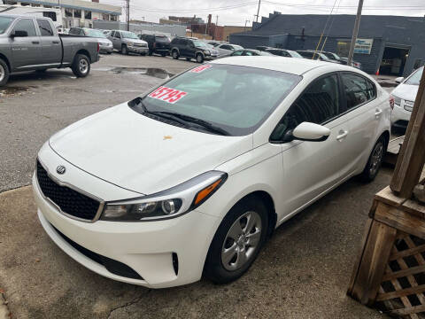 2018 Kia Forte for sale at Kramer Motor Co INC in Shelbyville IN