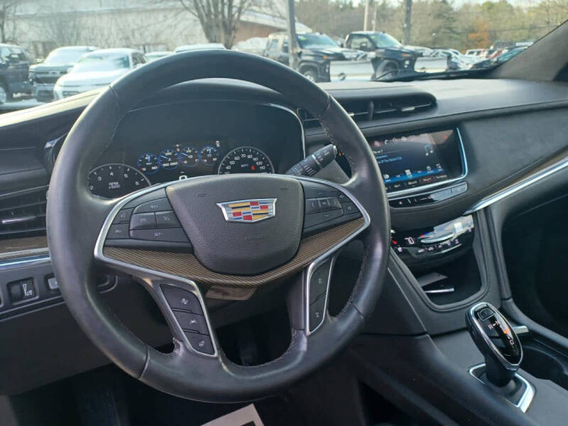2017 Cadillac XT5 Platinum
