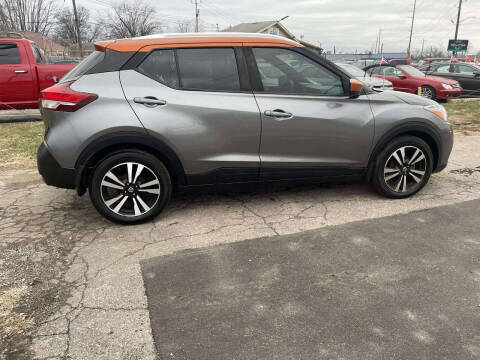2019 Nissan Kicks S