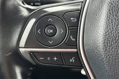 2021 Toyota Camry Hybrid XLE