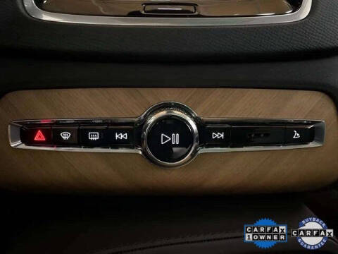 2025 Volvo XC90 B6 Plus Bright Theme 7P