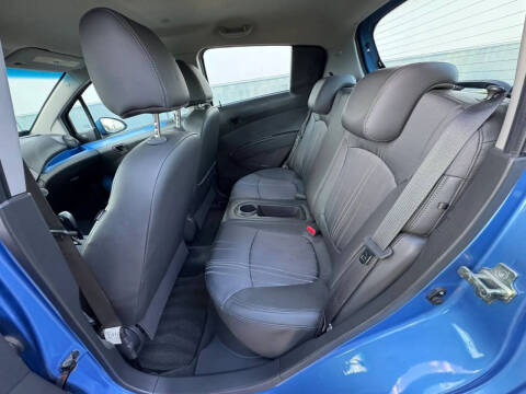 2013 Chevrolet Spark 1LT Auto