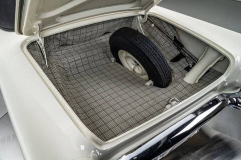 1957 Ford Thunderbird