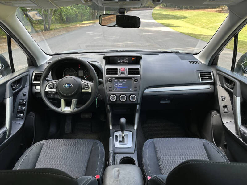 2017 Subaru Forester 2.5i