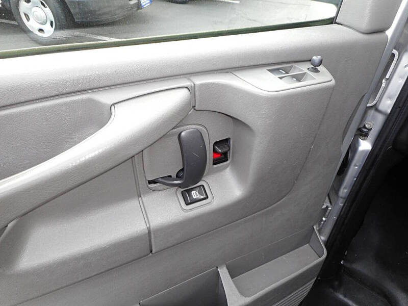 2014 Chevrolet Express LS 3500