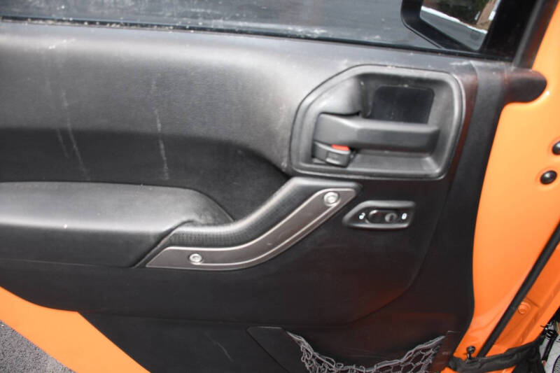 2012 Jeep Wrangler Unlimited Sport