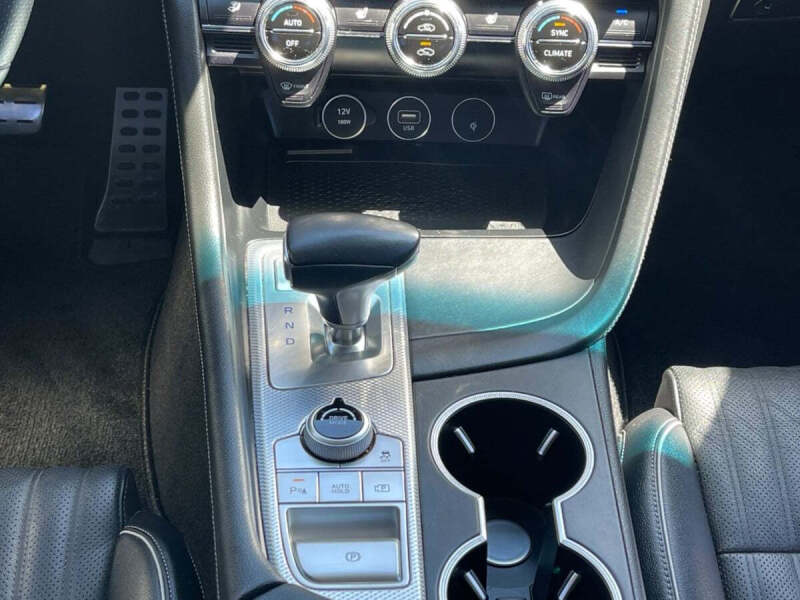 2022 Genesis G70