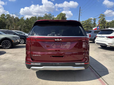 2023 Kia Carnival LX