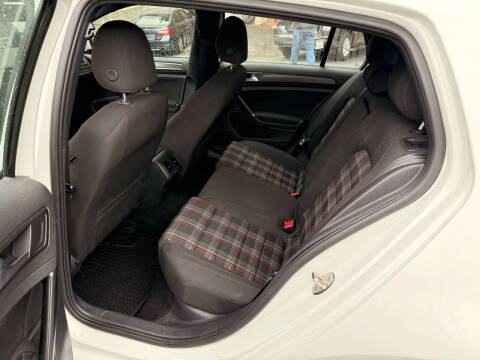 2018 Volkswagen Golf GTI