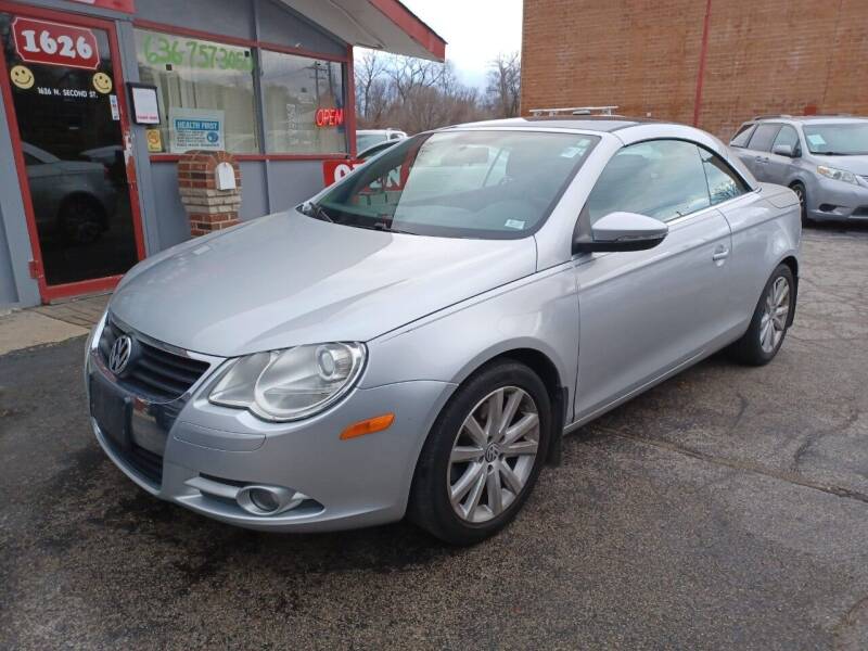 2009 Volkswagen Eos for sale at Best Deal Motors in Saint Charles MO