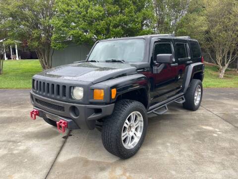2007 HUMMER H3 for sale at Getsinger's Used Cars in Anderson SC