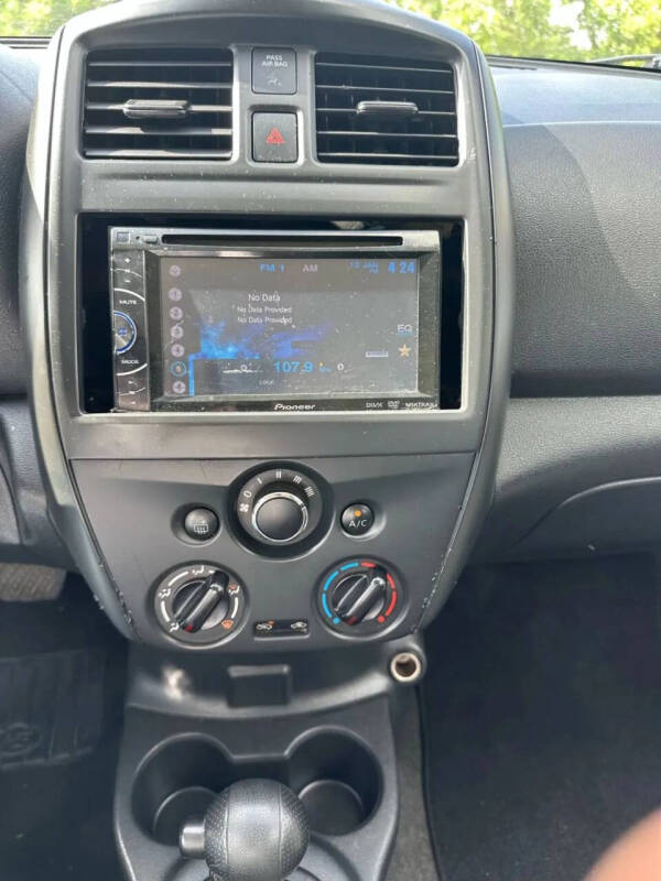 2017 Nissan Versa 1.6 S