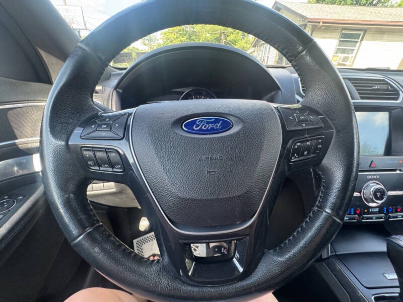2017 Ford Explorer Limited
