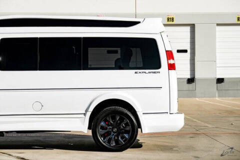 2023 Chevrolet Express 2500