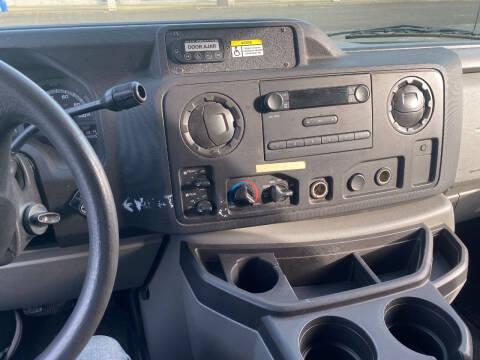 2009 Ford E-Series E-250