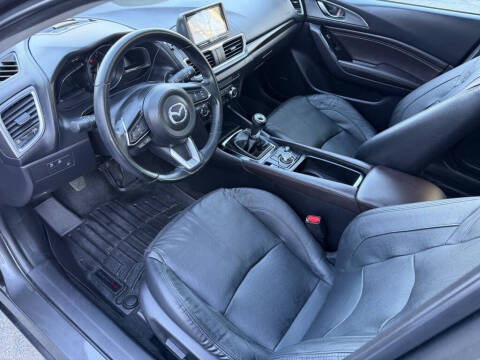 2018 Mazda MAZDA3 Grand Touring