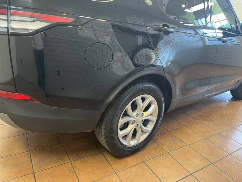 2018 Land Rover Discovery SE