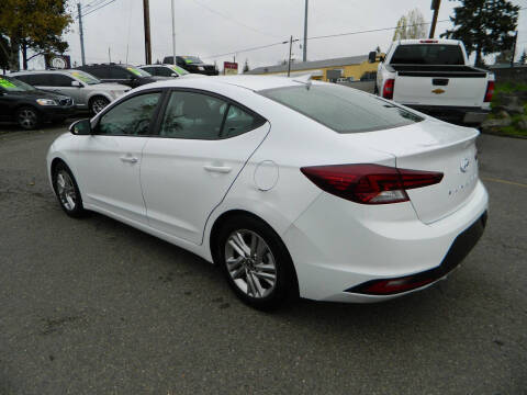 2019 Hyundai Elantra SEL
