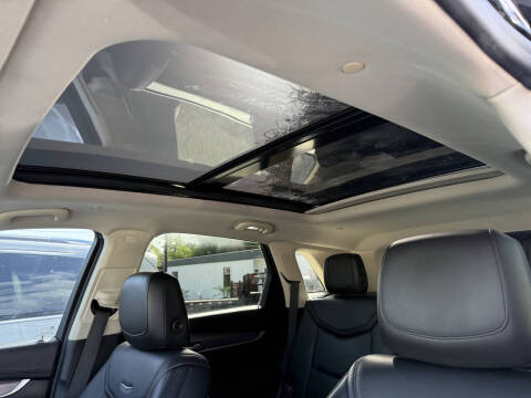 2017 Cadillac XT5 Premium Luxury