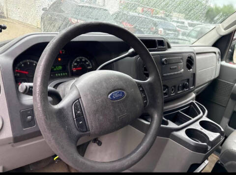 2011 Ford E-Series E-150