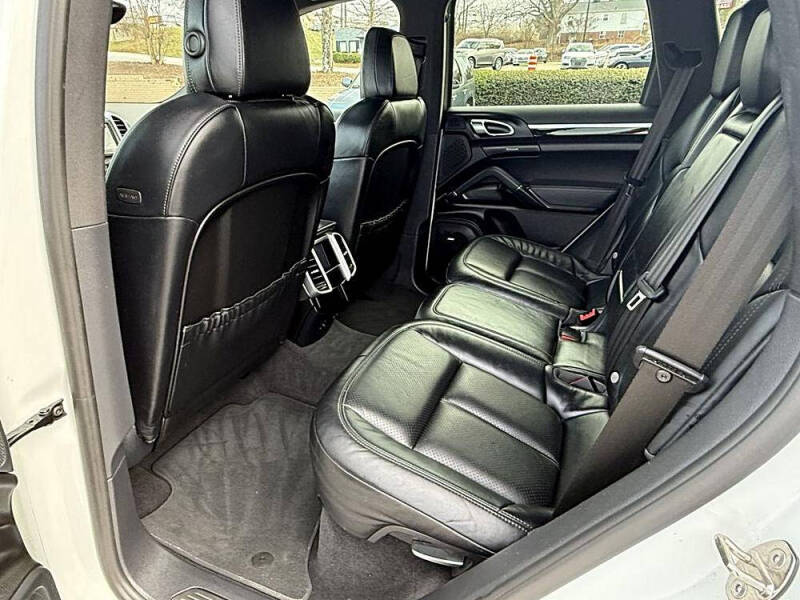 2016 Porsche Cayenne