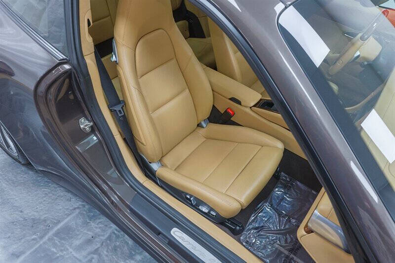 2014 Porsche 911 Carrera 4S