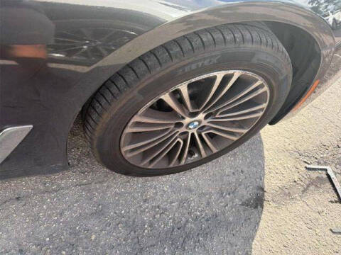 2019 BMW 5 Series 540i