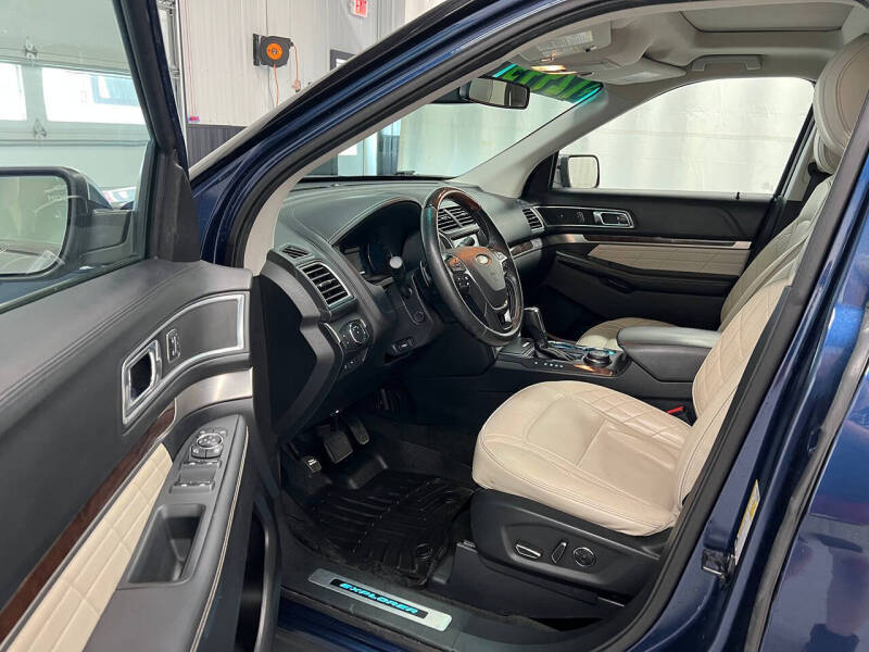 2016 Ford Explorer Platinum