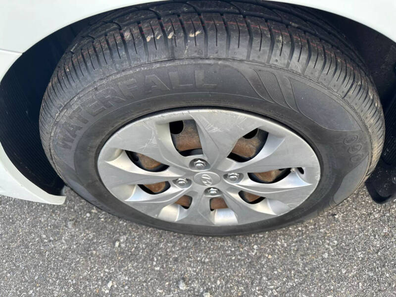 2015 Hyundai Accent GS