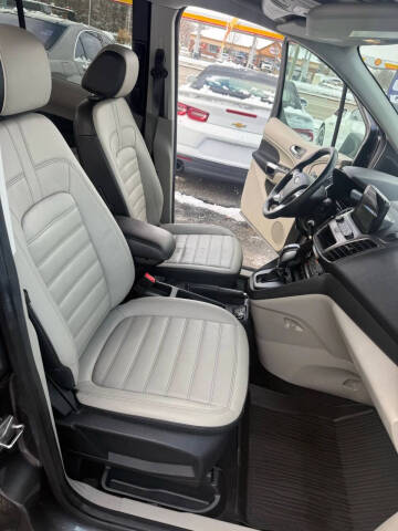 2019 Ford Transit Connect XLT