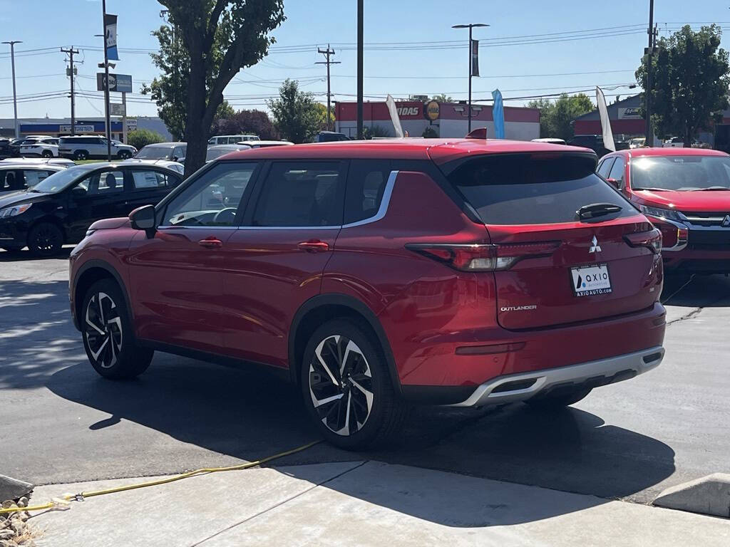 2024 Mitsubishi Outlander for sale at Axio Auto Boise in Boise, ID