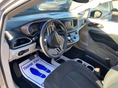 2017 Chrysler Pacifica Touring