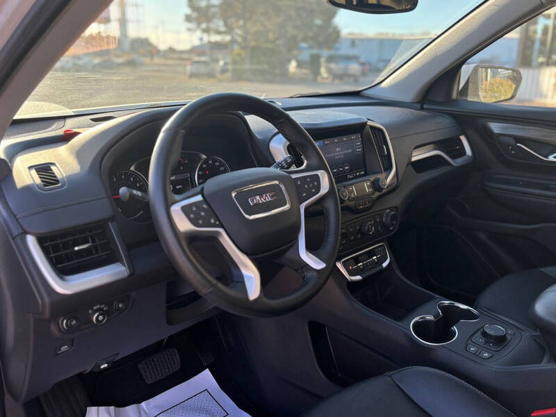 2024 GMC Terrain SLT