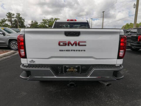 2025 GMC Sierra 2500HD Pro