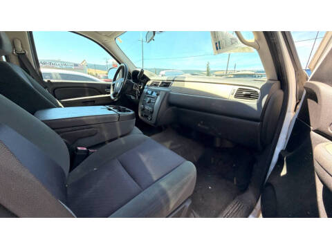 2009 Chevrolet Avalanche LS