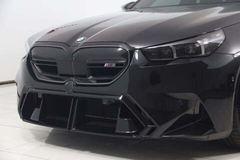 2025 BMW M5
