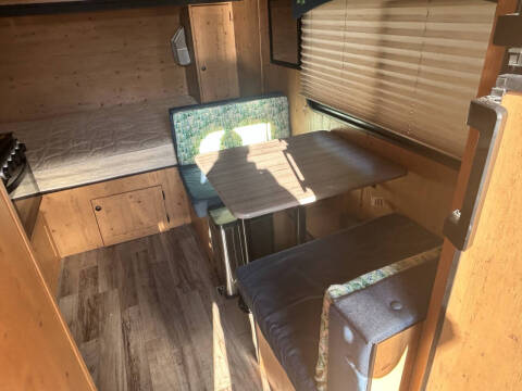 2021 Sunset Park & RV 16BH