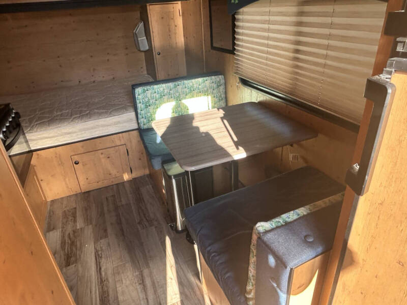 2021 Sunset Park & RV 16BH