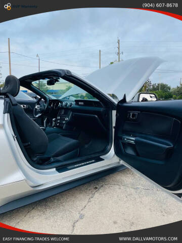 2016 Ford Mustang V6