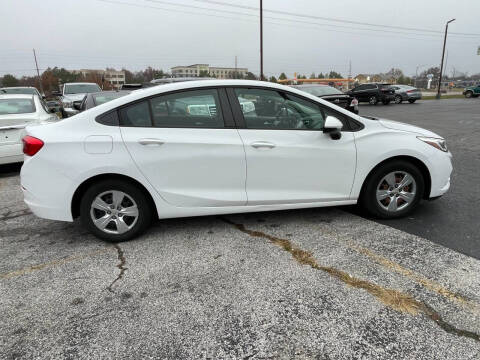 2017 Chevrolet Cruze LS Auto