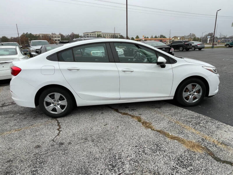 2017 Chevrolet Cruze LS Auto