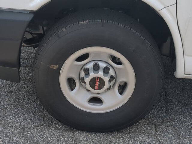 2025 GMC Savana 2500