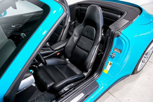 2018 Porsche 911 Carrera 4S