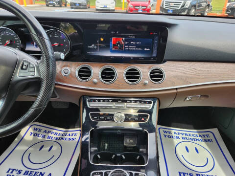 2017 Mercedes-Benz E-Class E 300 4MATIC