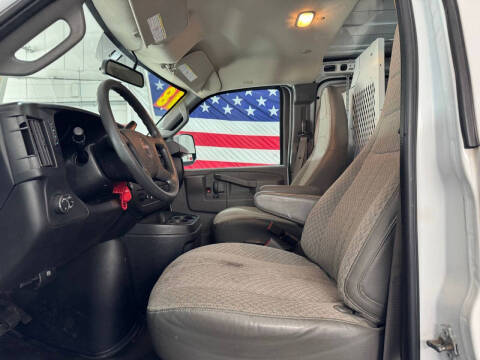 2018 GMC Savana 2500