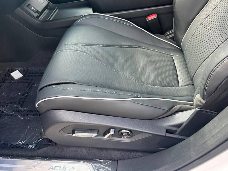 2025 Acura RDX SH-AWD w/Advance