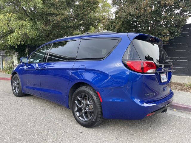 2020 Chrysler Pacifica Limited