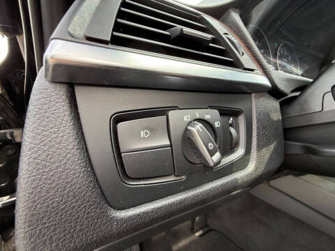 2013 BMW 3 Series 328i