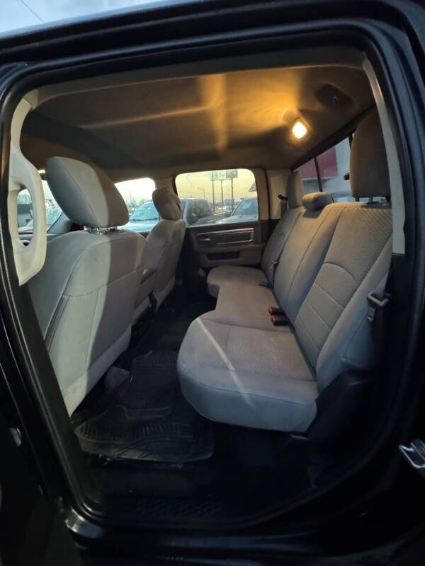 2019 RAM 1500 Classic SLT